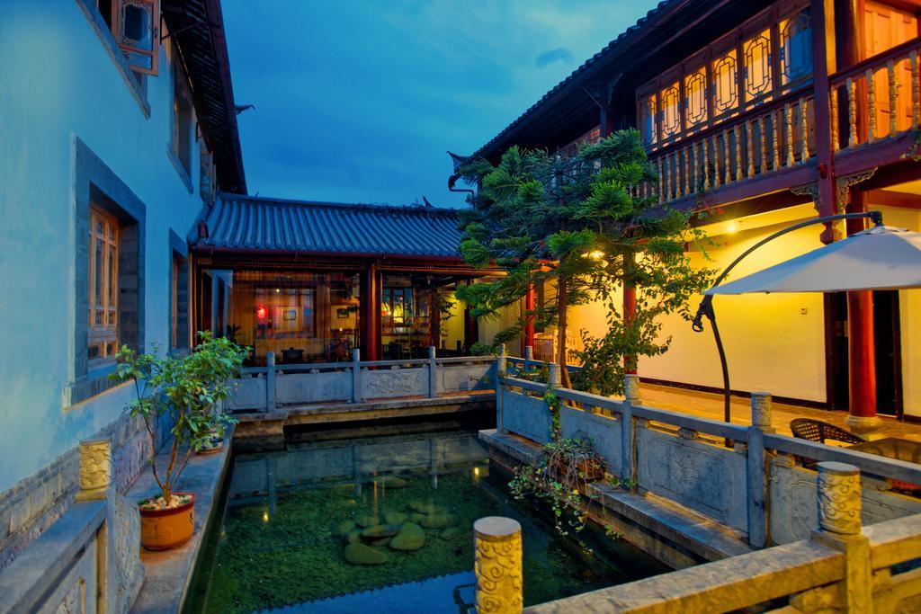 Lijiang Wangfu Hotel Buitenkant foto