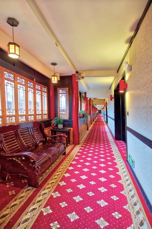 Lijiang Wangfu Hotel Buitenkant foto
