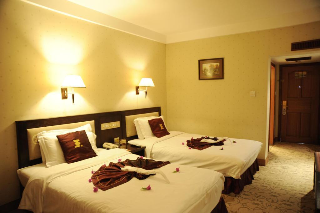 Lijiang Wangfu Hotel Buitenkant foto
