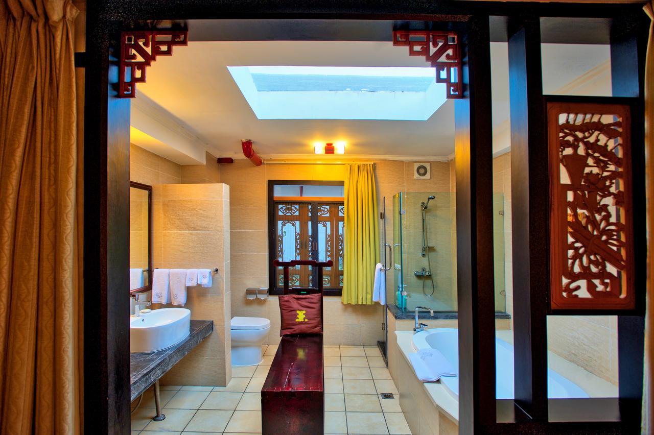Lijiang Wangfu Hotel Buitenkant foto