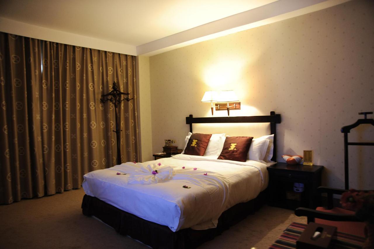 Lijiang Wangfu Hotel Buitenkant foto
