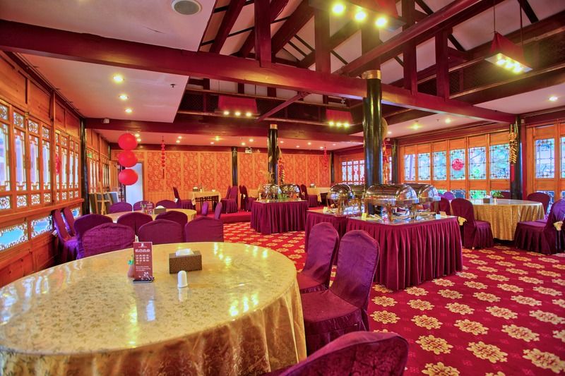 Lijiang Wangfu Hotel Buitenkant foto