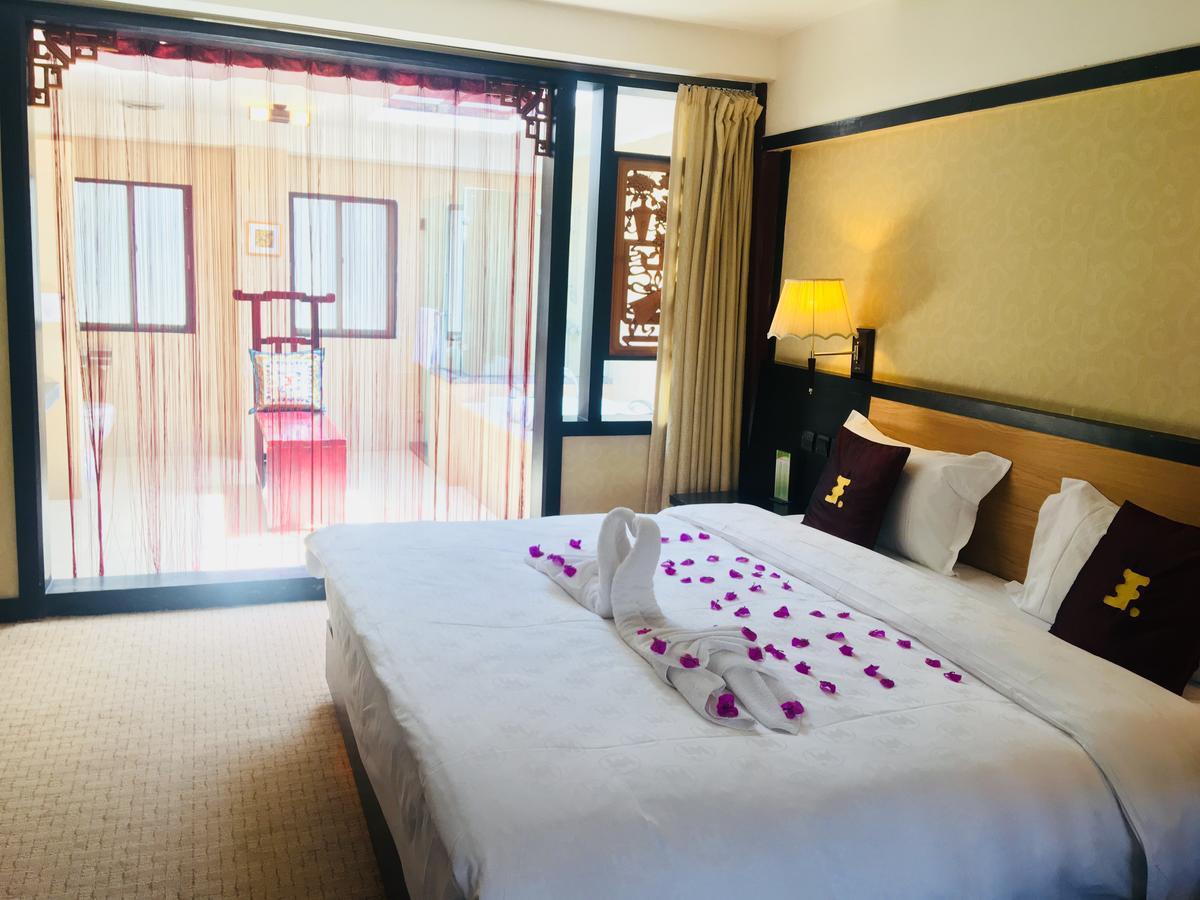 Lijiang Wangfu Hotel Buitenkant foto