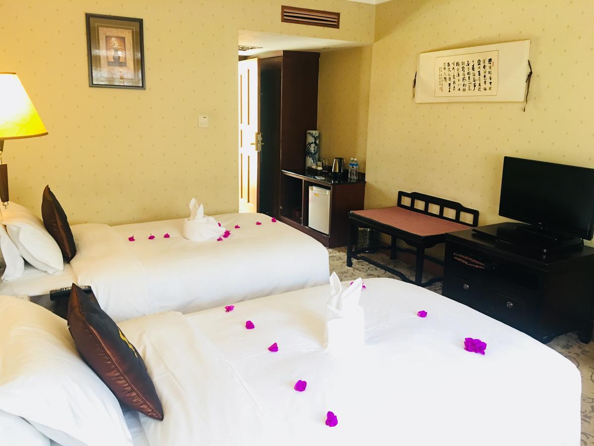 Lijiang Wangfu Hotel Buitenkant foto