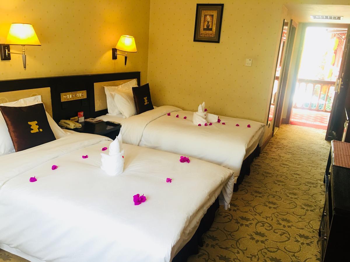 Lijiang Wangfu Hotel Buitenkant foto