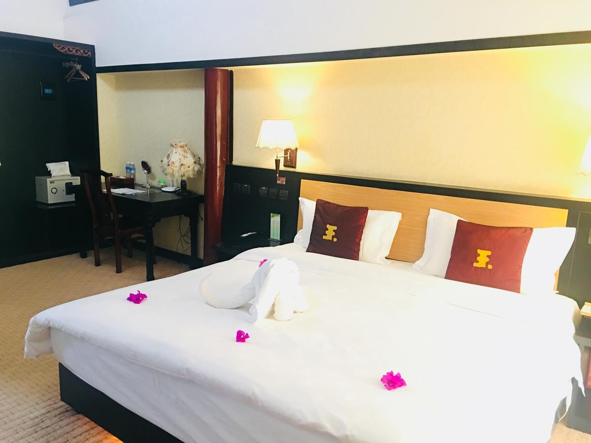 Lijiang Wangfu Hotel Buitenkant foto